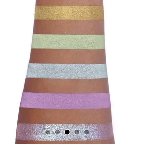 ✨ ILLUMINATI X ISA GLAM EYESHADOW PALETTE - Picture 8 of 10